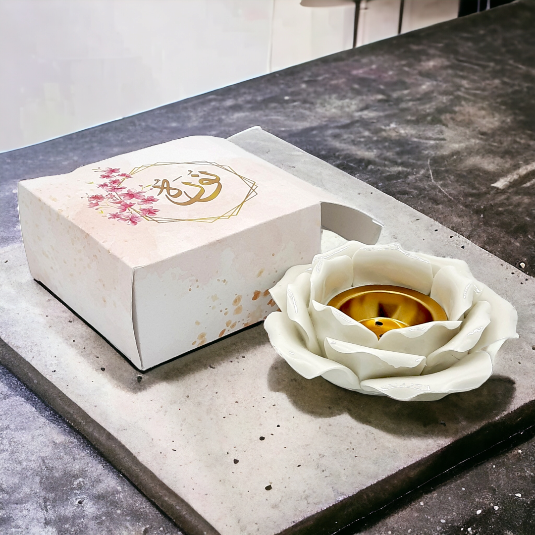 مدخن سيراميك شكل وردة في بوكس Ceramic Flower Shape Madkan in a Box