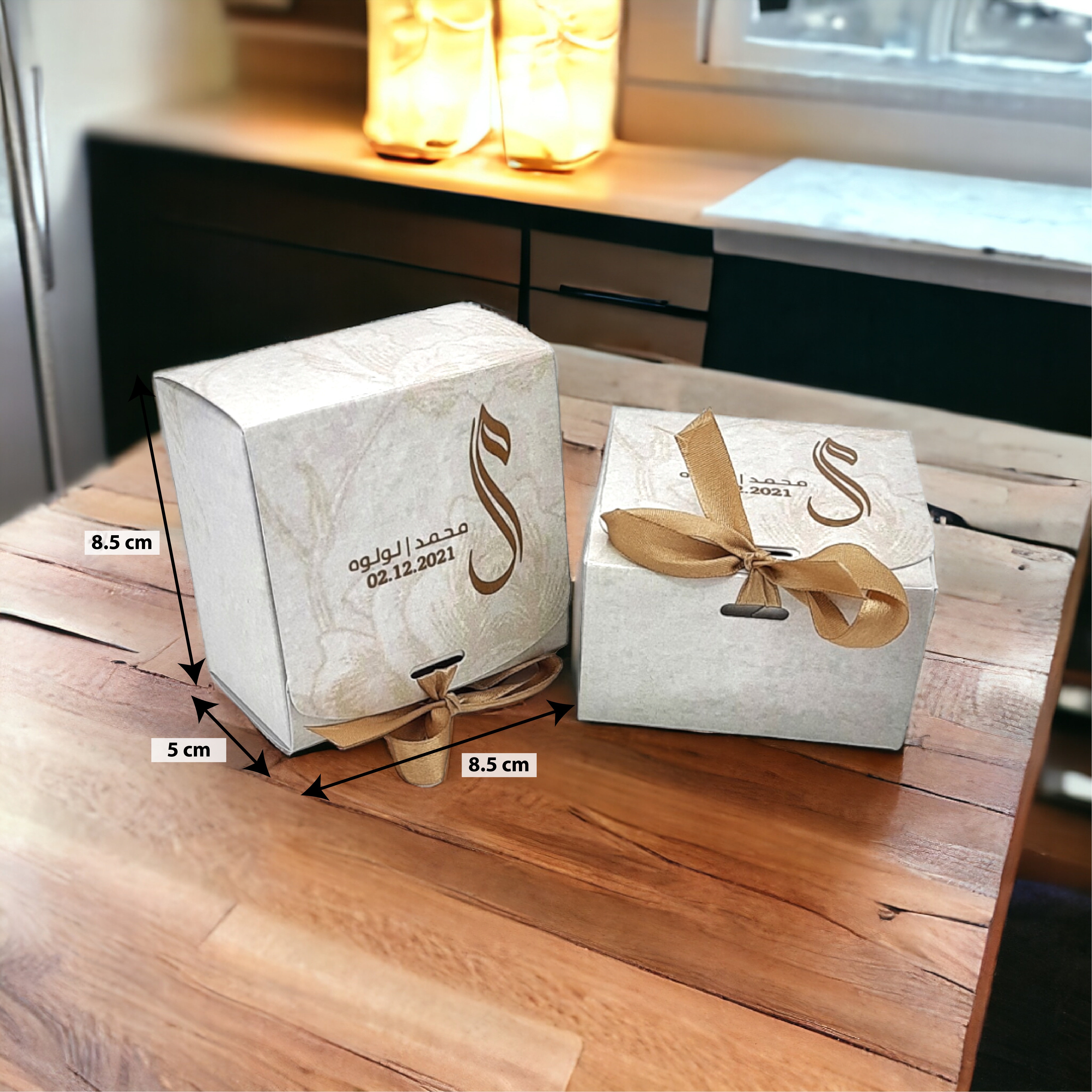 8.5X5X8.5 cm Box with Ribbon بوكس مع ريبون