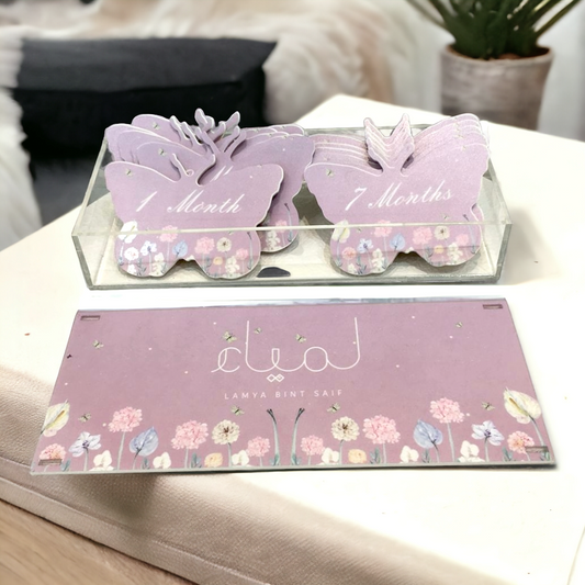 بطاقات الاشهر 12 في بوكس من الاكريليك Month Cards 12 pcs in Acrylic Box