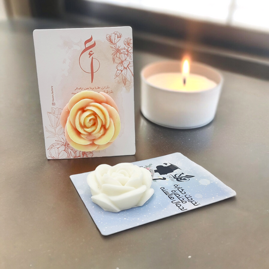 شمعة وردة الجوري على بطاقة لاي ثيم Jouri Rose Candle on Card